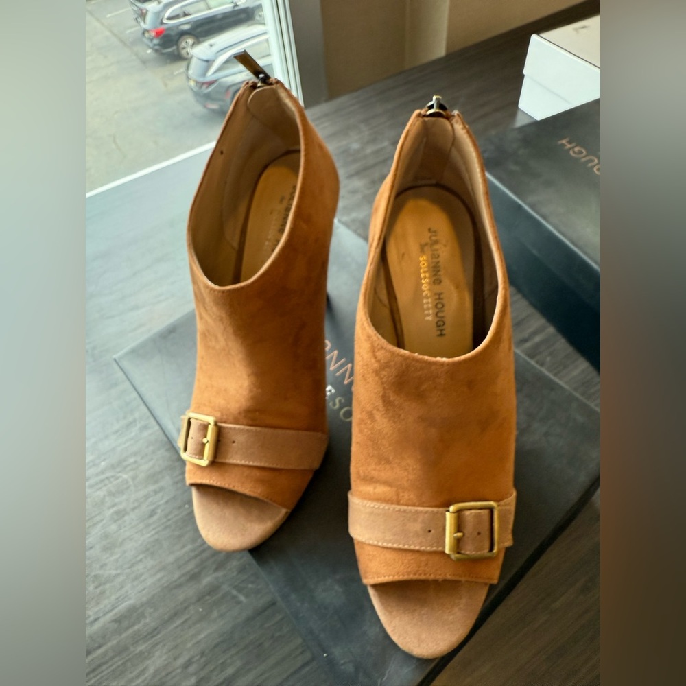 Women's Tan Peep-Toe Ankle Boots